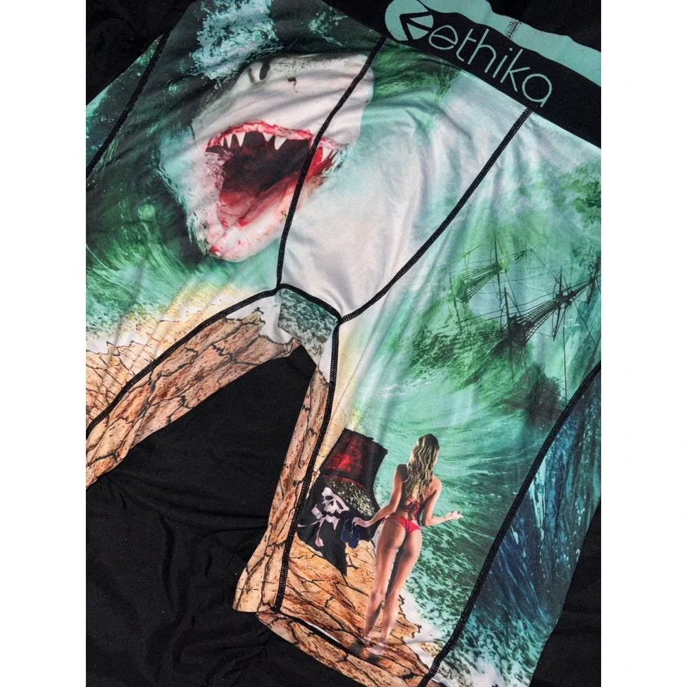 Ethika Men Graphic Shark Ocean Boxer Briefs Medium M 32